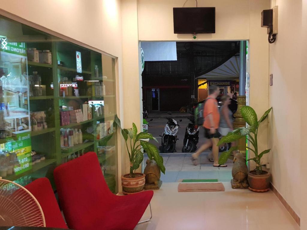 Ilmare Patong Place エクステリア 写真